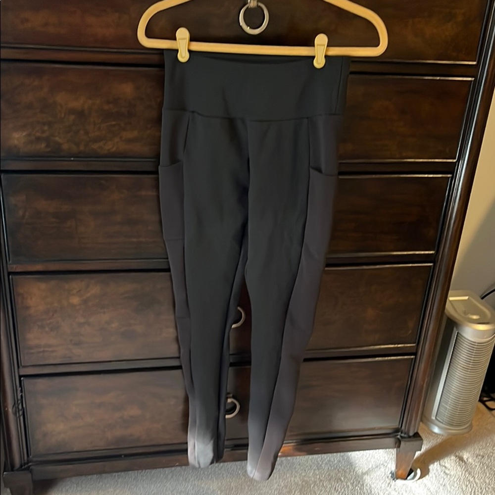 Elegant Black High-Rise Leggings